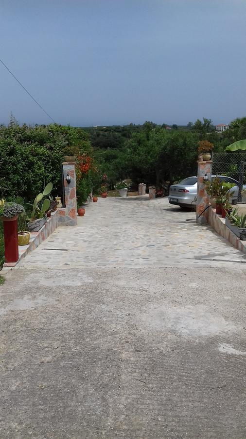 Mila La Villa Kástro Tornéze Buitenkant foto