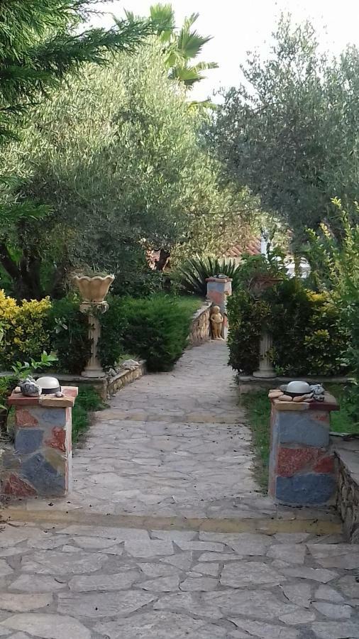 Mila La Villa Kástro Tornéze Buitenkant foto